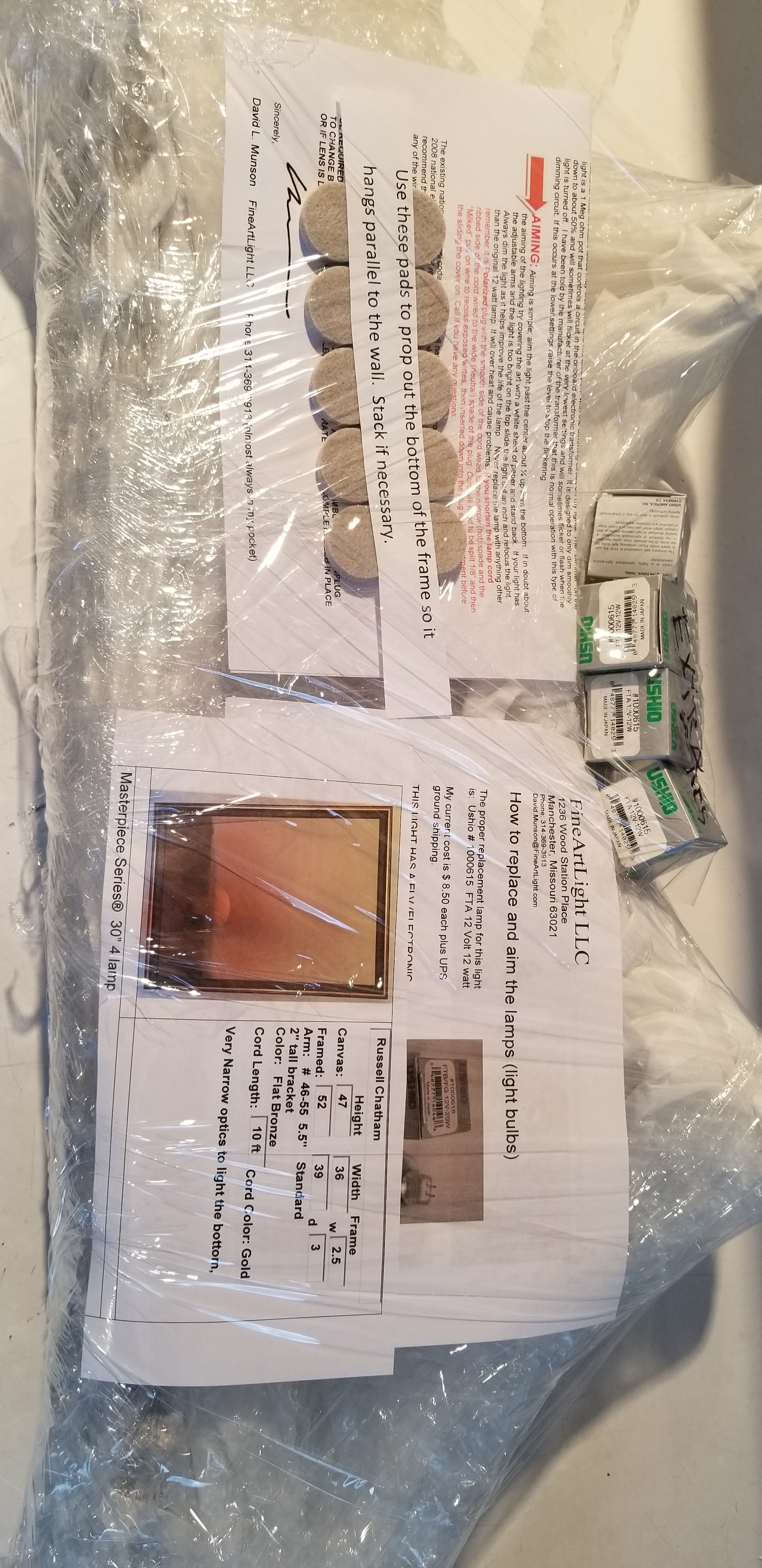 Fine Art Light Packing